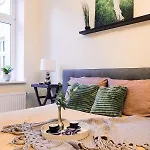 Morrison Apartment/15 Guests/7bedrooms/riga Old Town Apartment