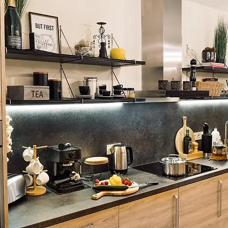 Morrison Apartment/15 Guests/7bedrooms/riga Old Town