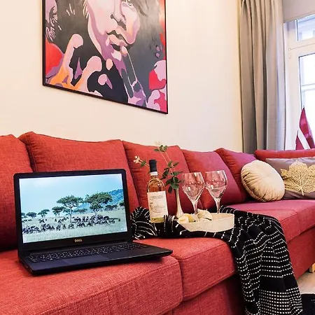公寓 Morrison Apartment/15 Guests/7bedrooms/riga Old Town 里加