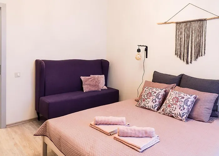 아파트 Morrison Apartment/15 Guests/7bedrooms/riga Old Town *