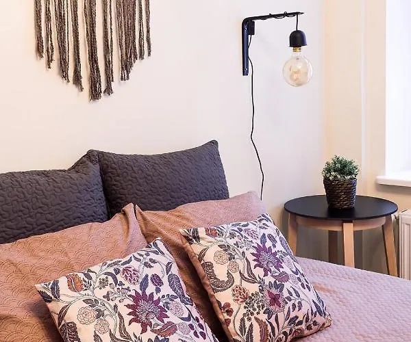 Morrison Apartment/15 Guests/7bedrooms/riga Old Town 아파트 리가