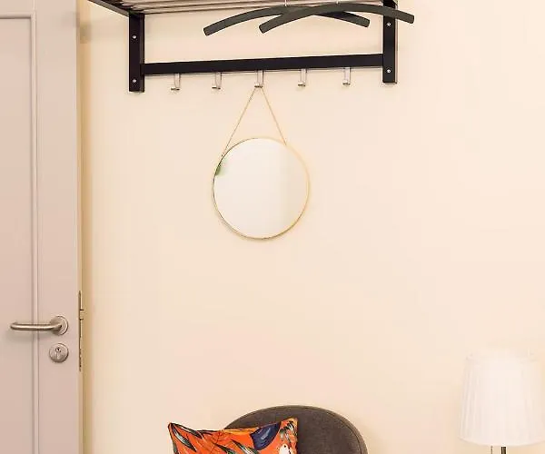 Morrison Apartment/15 Guests/7bedrooms/riga Old Town * 리가