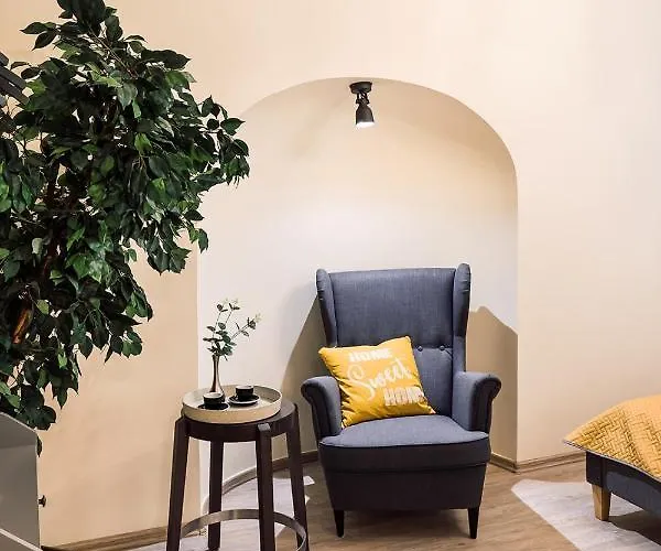 Morrison Apartment/15 Guests/7bedrooms/riga Old Town *