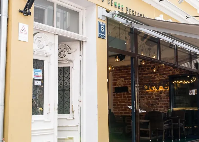 Morrison Apartment/15 Guests/7bedrooms/riga Old Town *