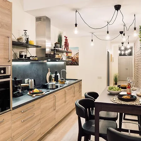 Апартаменти Morrison Apartment/15 Guests/7bedrooms/riga Old Town Рига
