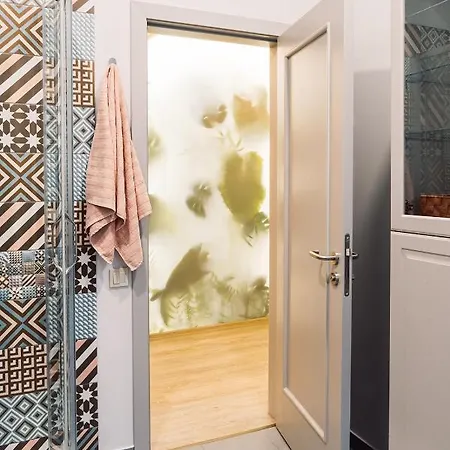 Morrison Apartment/15 Guests/7bedrooms/riga Old Town リガ