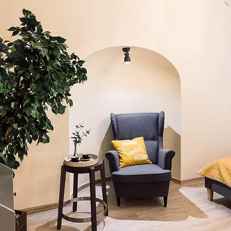 Morrison Apartment/15 Guests/7bedrooms/riga Old Town *