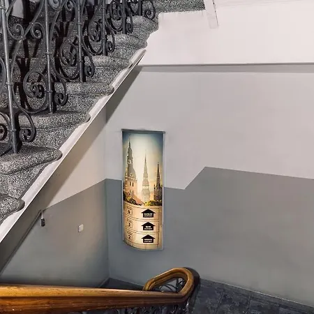 Morrison Apartment/15 Guests/7bedrooms/riga Old Town Апартаменти