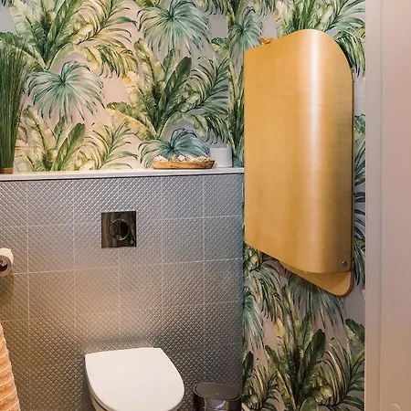 Morrison Apartment/15 Guests/7bedrooms/riga Old Town Рига