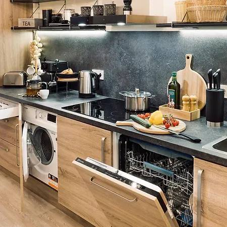 Morrison Apartment/15 Guests/7bedrooms/riga Old Town *